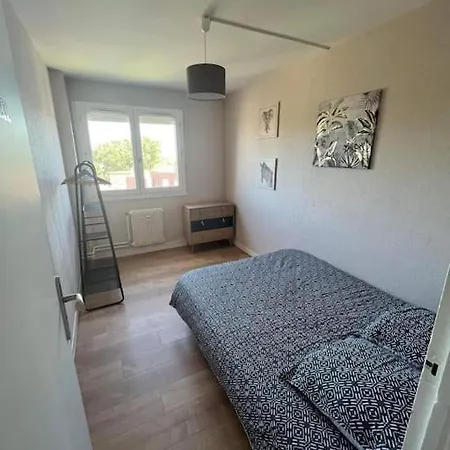 Superbe Proche De La